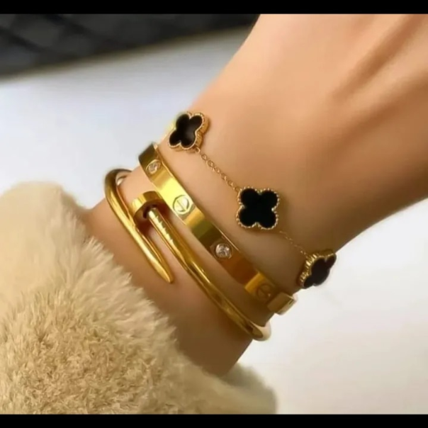 Stainless Steel 3Piece Bracelet Bangle Set Elegant &Durable Daily Wear